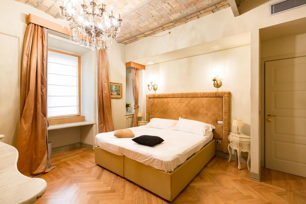 Rooms Roma - Monti Luaran gambar